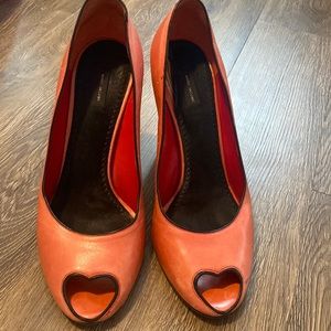 Authentic Vintage Marc jacobs heart heels